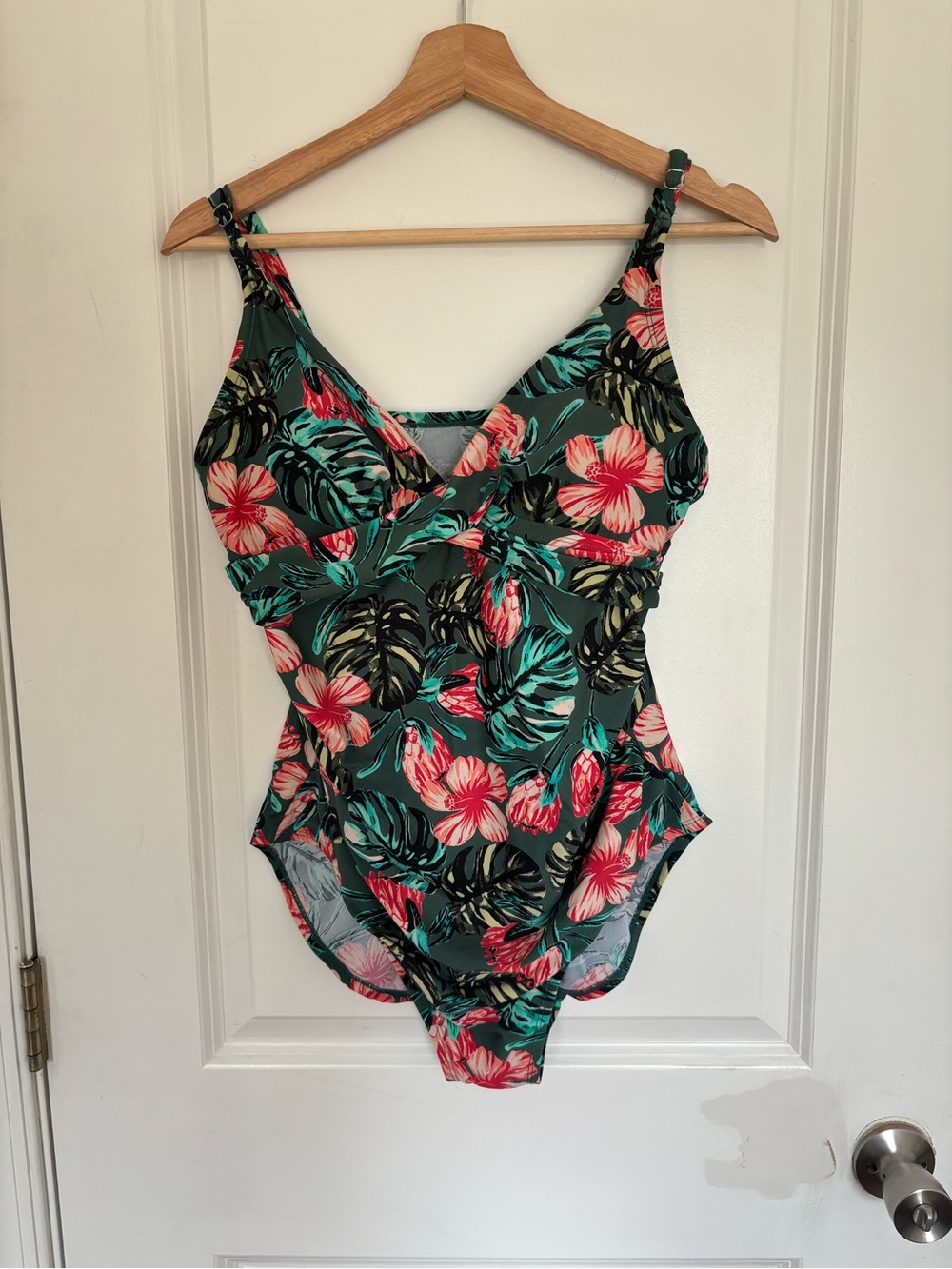 🎉 3/$15 Merona Green Tropical Flower One Piece Swimsuit L